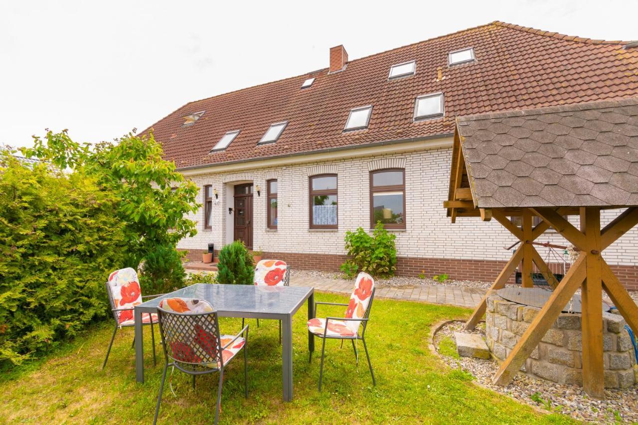 Ferienwohnung An Der Ostsee Elmenhorst/Lichtenhagen Exteriör bild